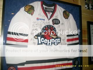 2008_0924BlackhawksDen0005.jpg