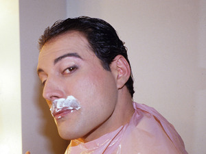 freddie-mercury-shave.jpg