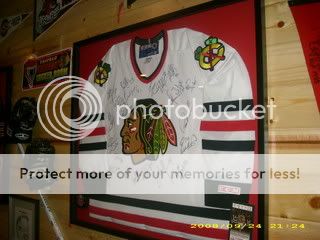 2008_0924BlackhawksDen0003.jpg