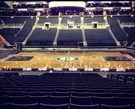 Barclays_Center_Interior_with_Court_large.jpg