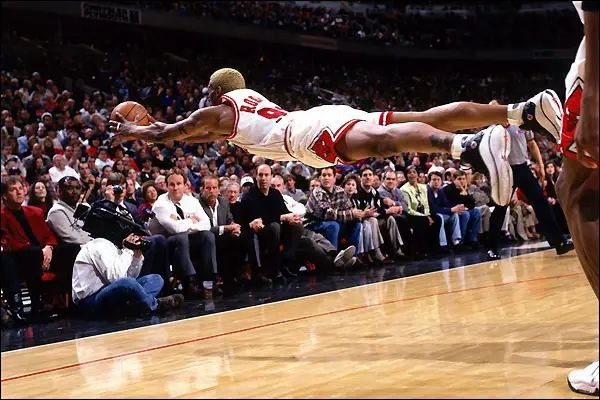 rodman_dive_600.jpg