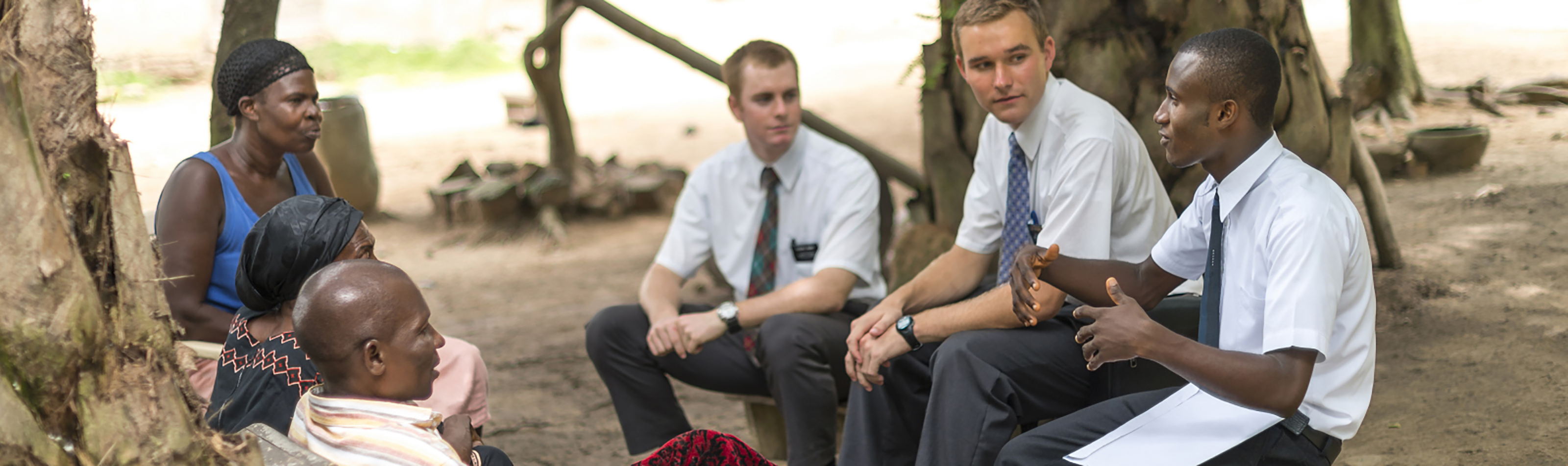 mormon-missionaries-teaching-ghana.jpg
