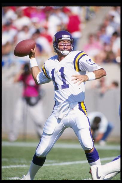 quarterback-wade-wilson-of-the-minnesota-vikings-passes-the-ball-a-picture-id257740